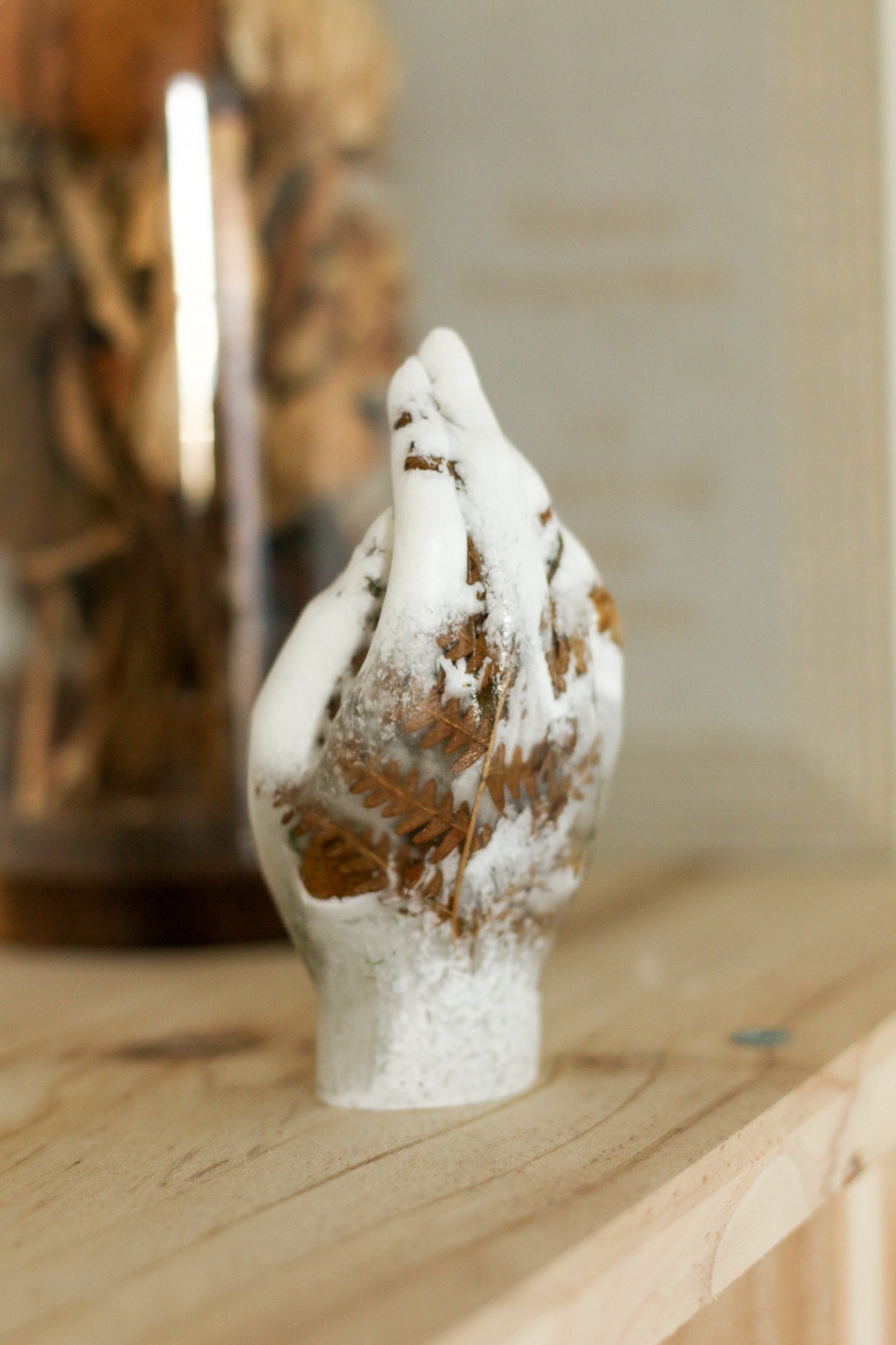 Statuette main n°02