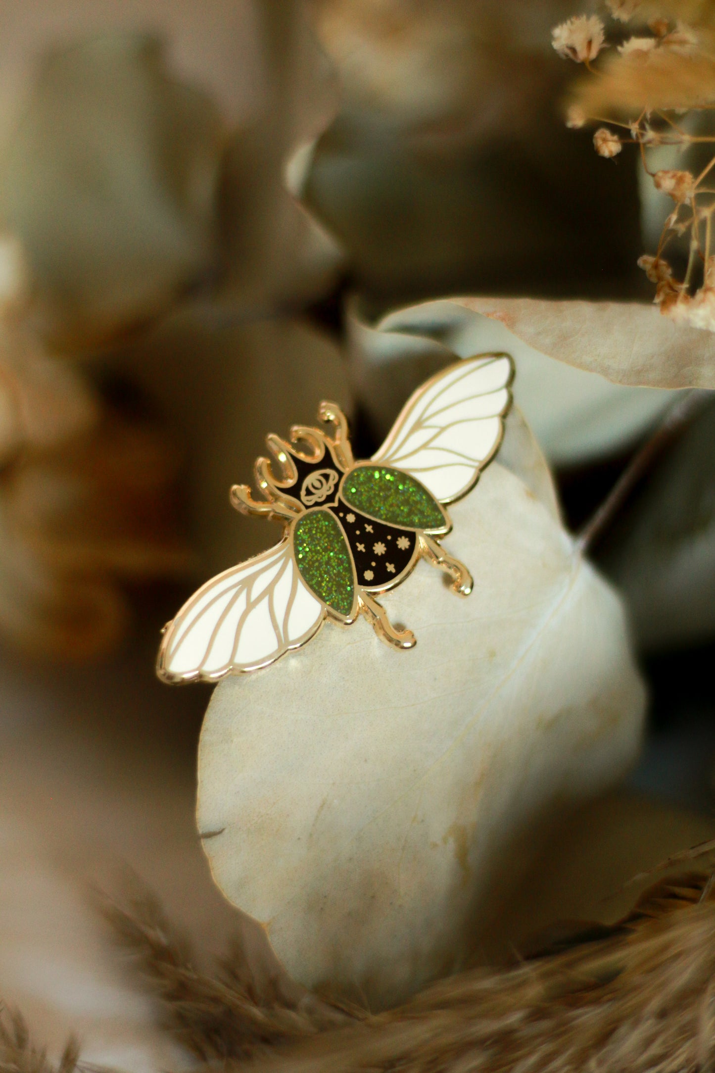 Pin's scarabée