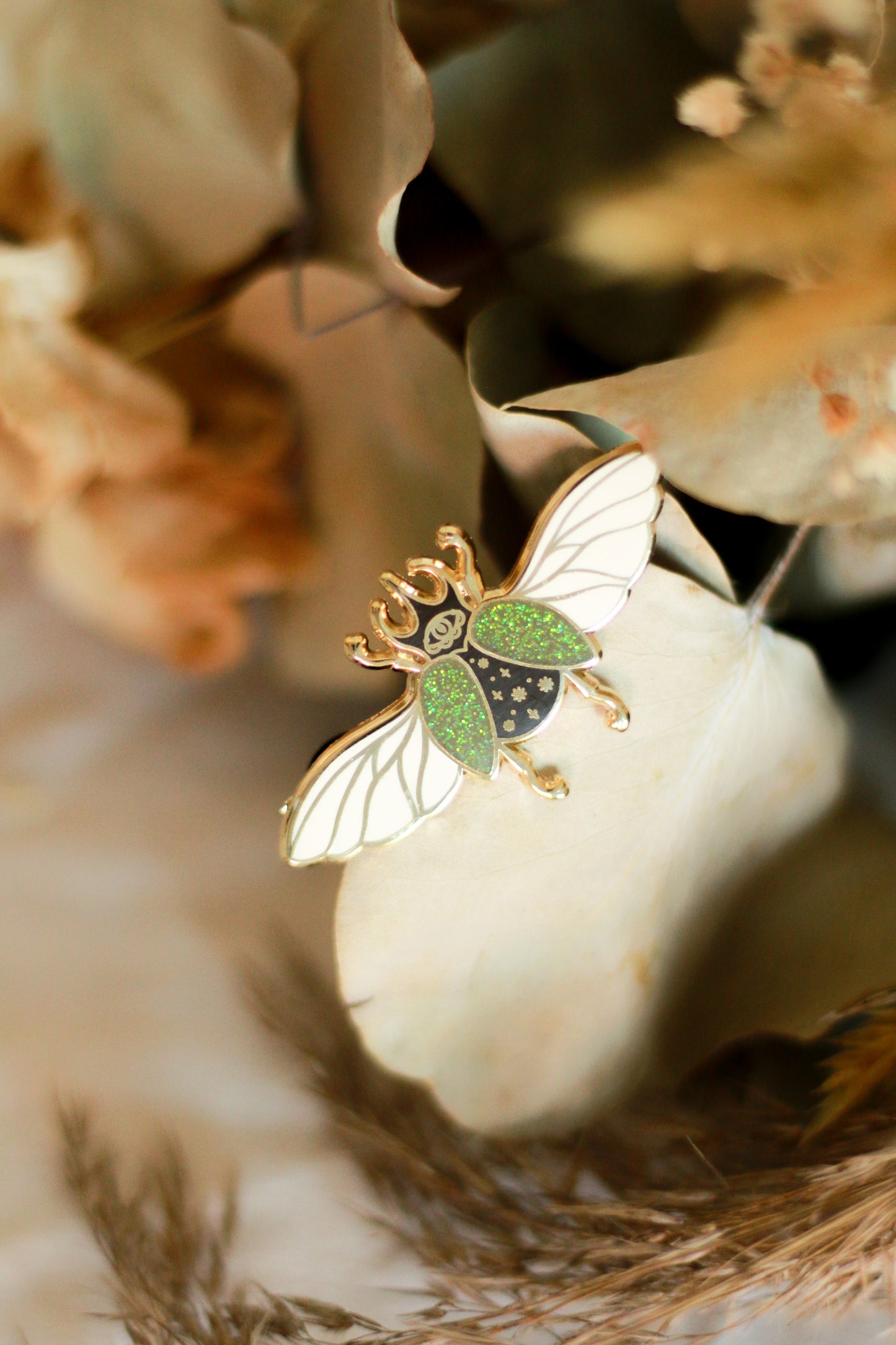 Pin's scarabée