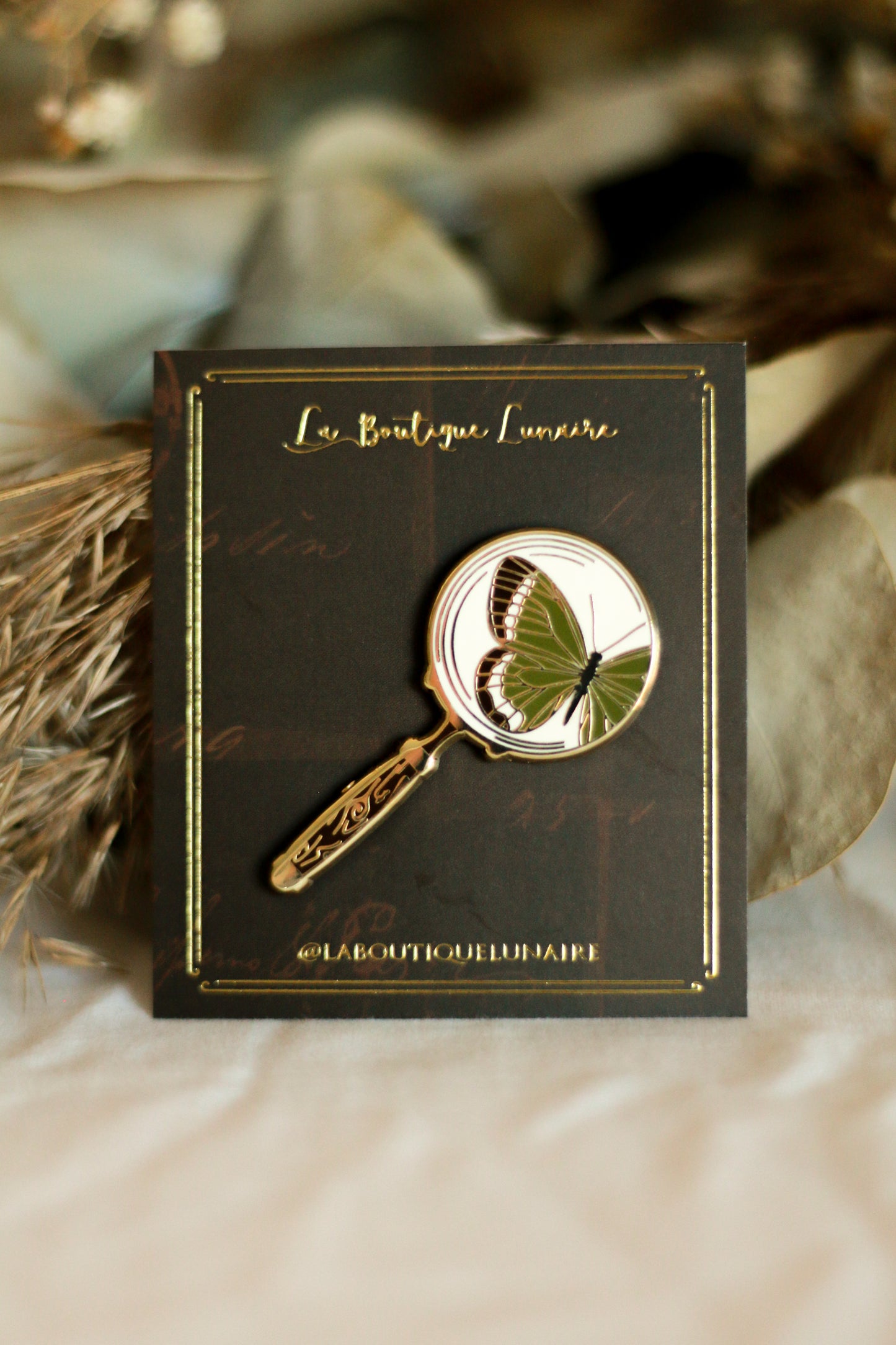 Pin's loupe