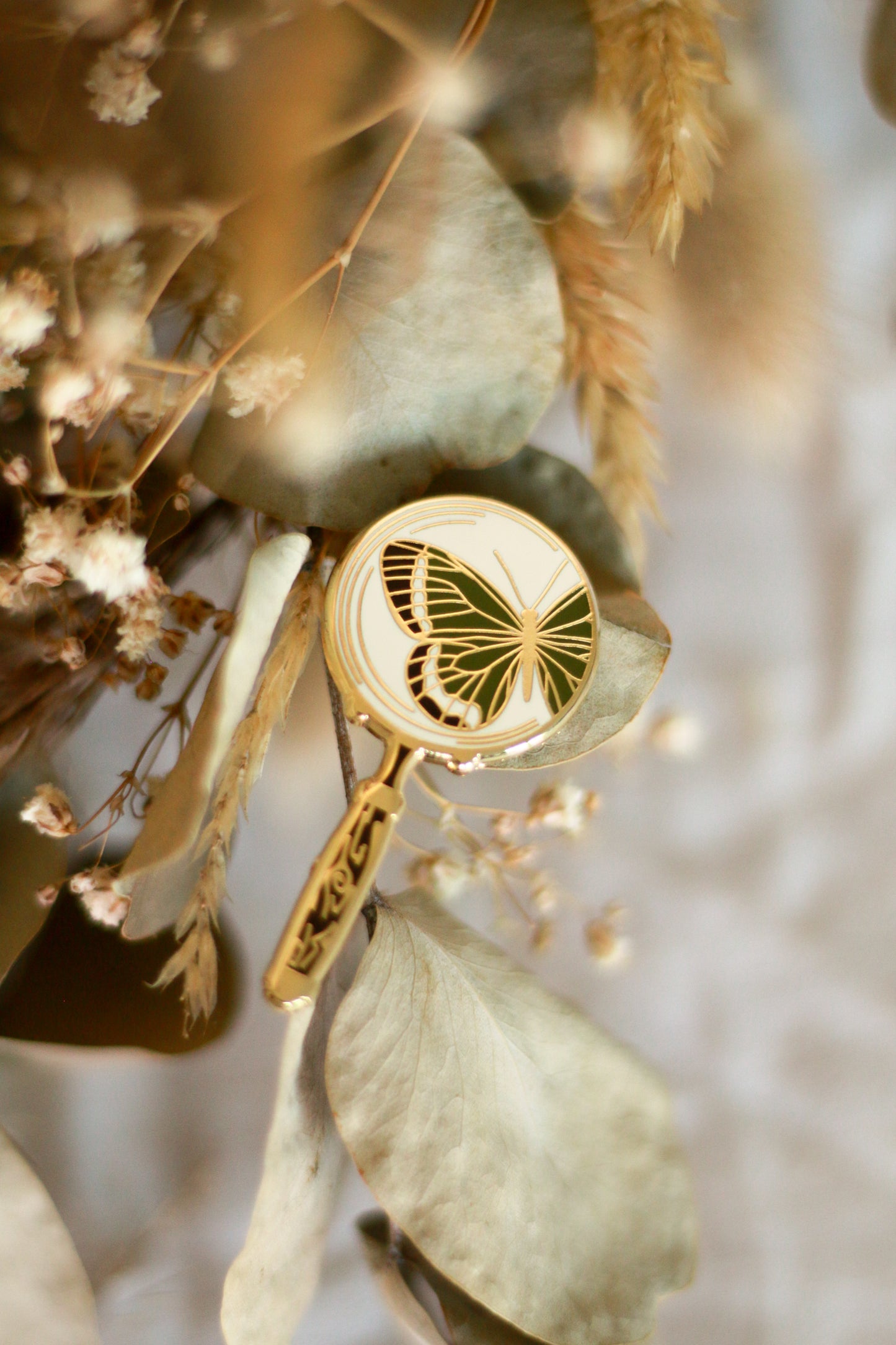 Pin's loupe