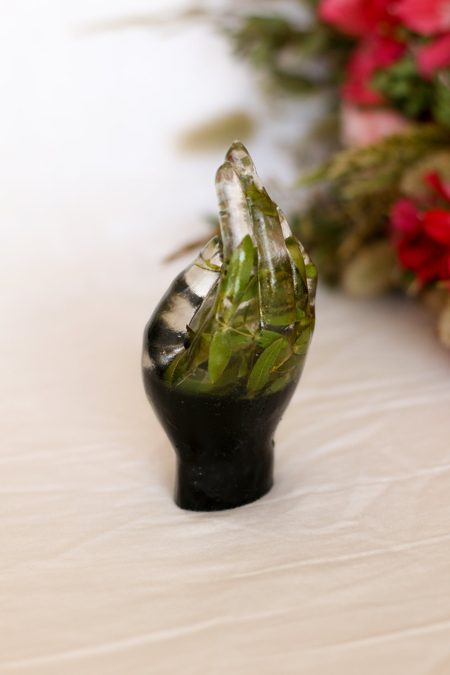 Statuette main n°07