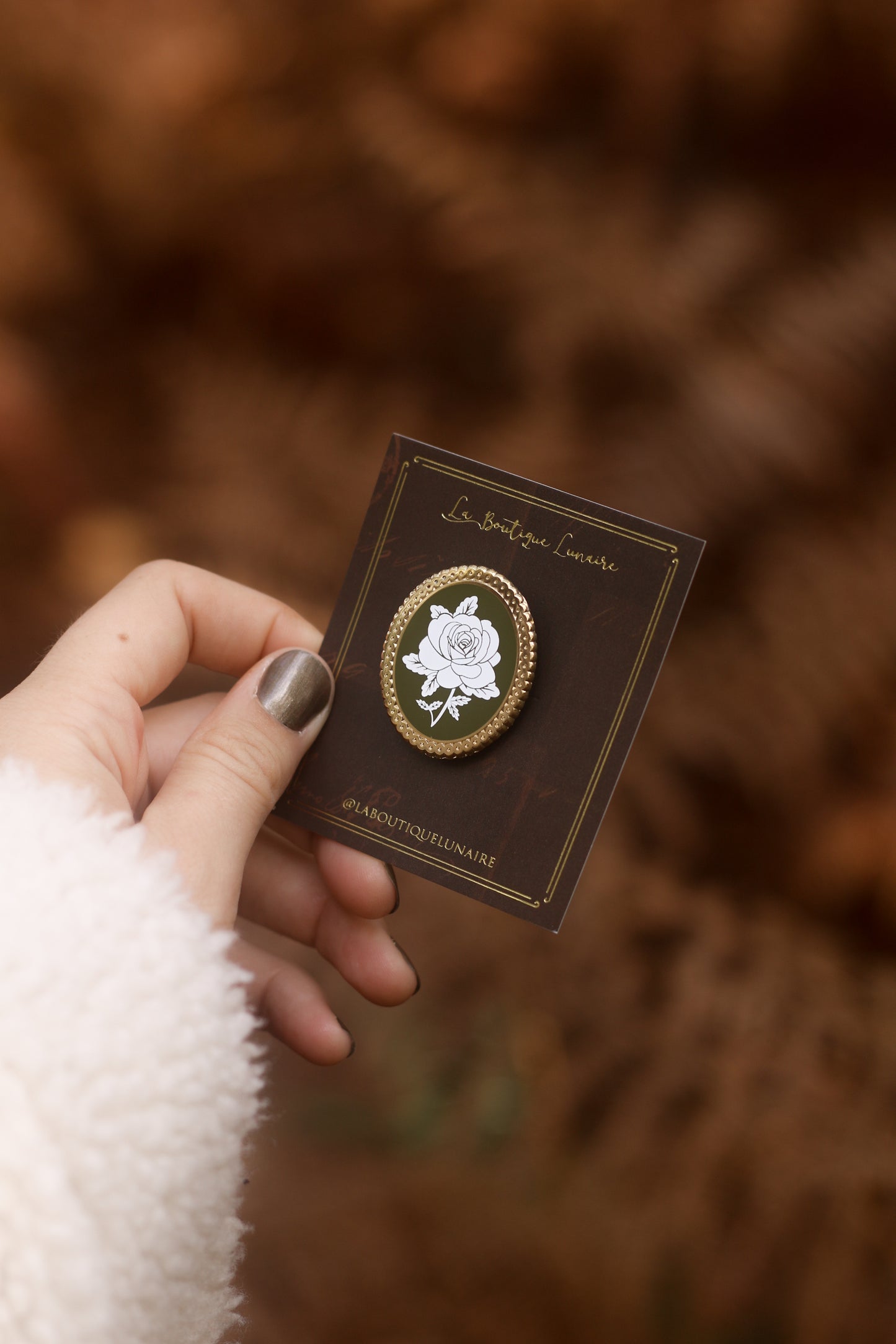 Broche camée verte