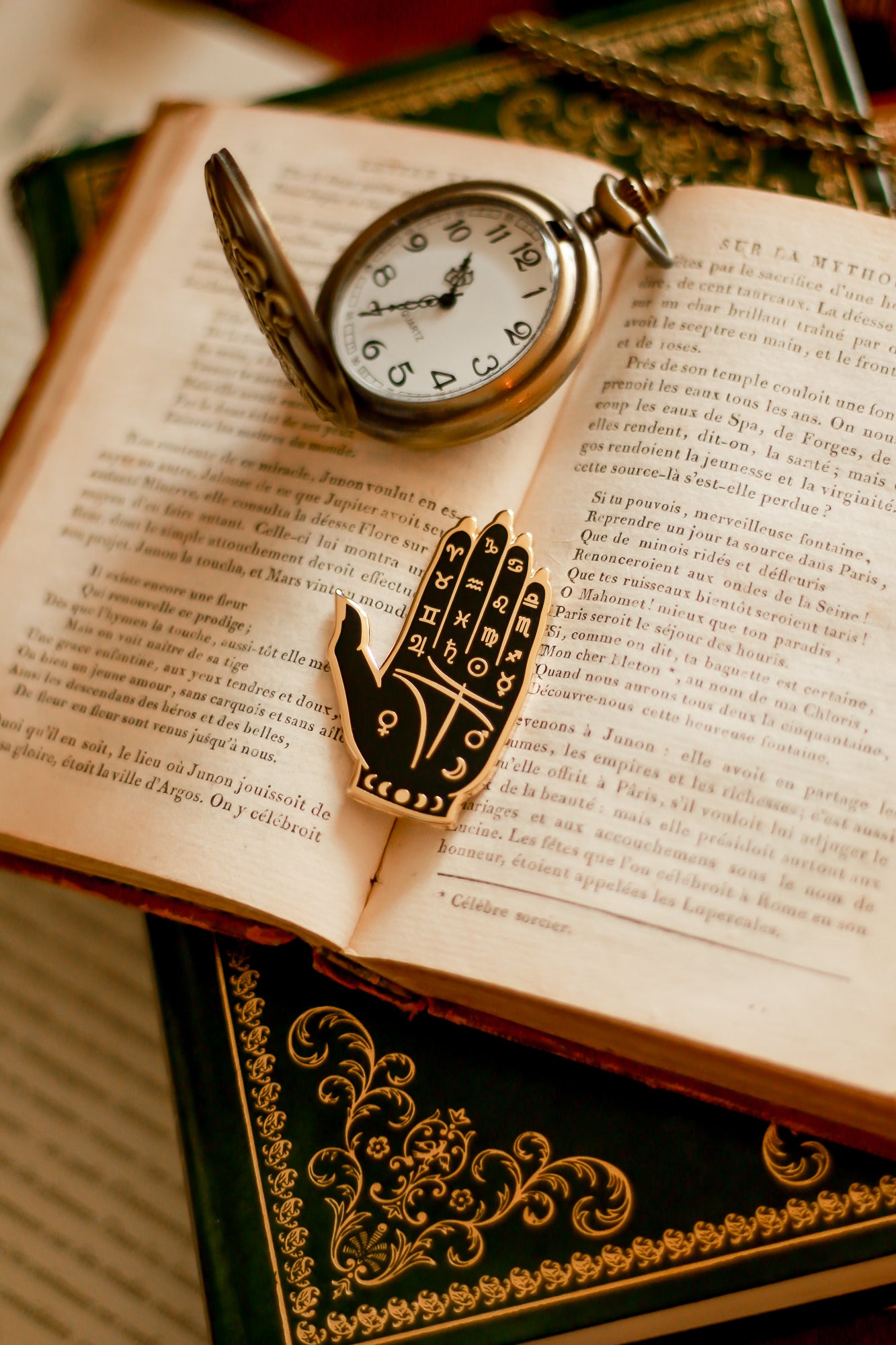 Pin's main de chiromancie