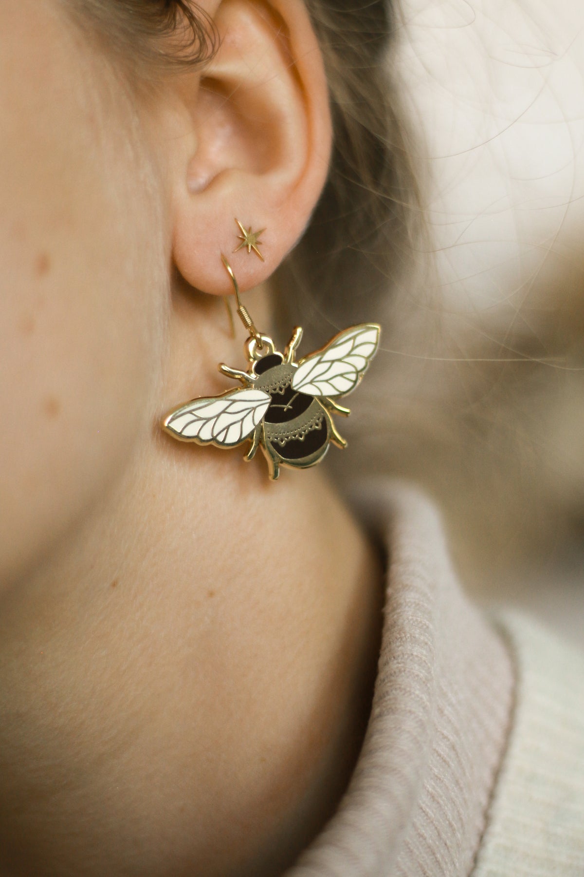 Boucles d'oreilles abeille