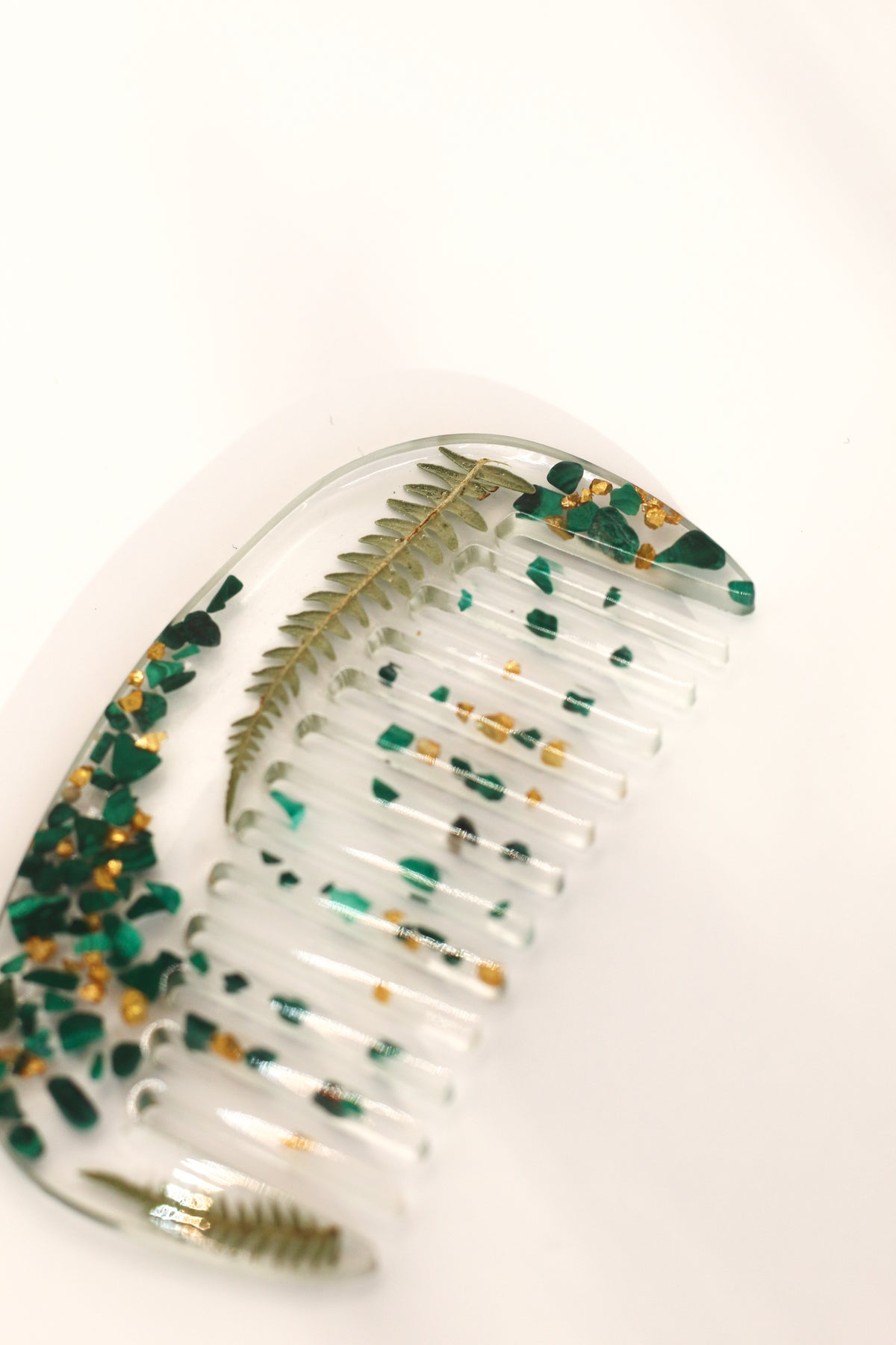 Petit peigne malachite 02