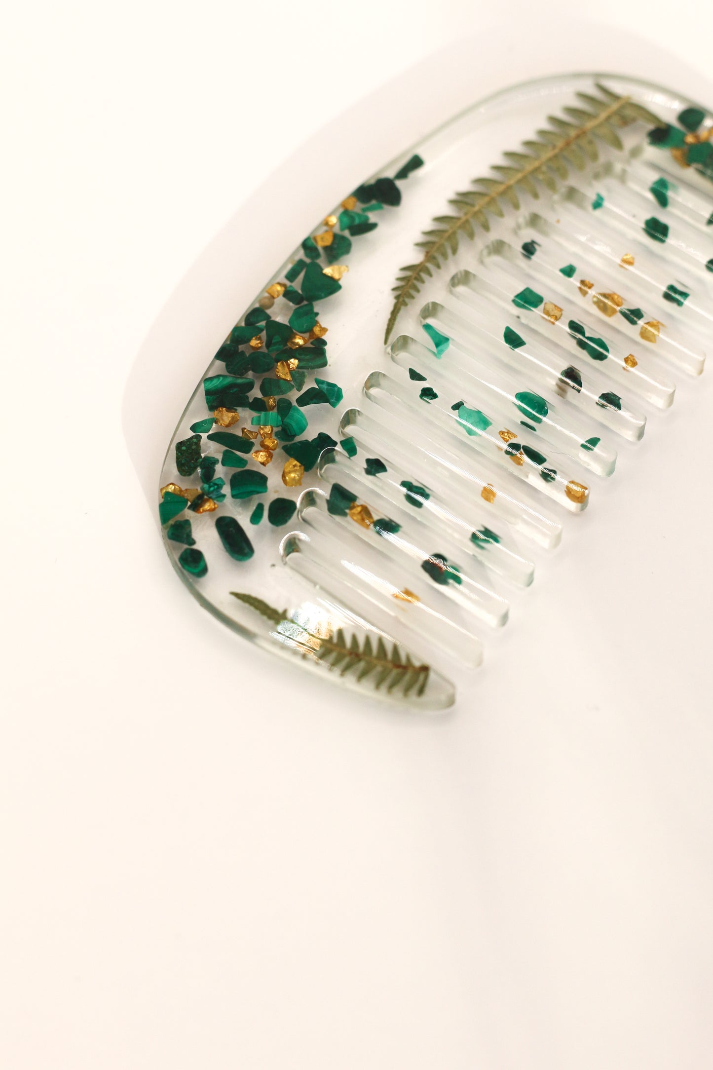 Petit peigne malachite 02