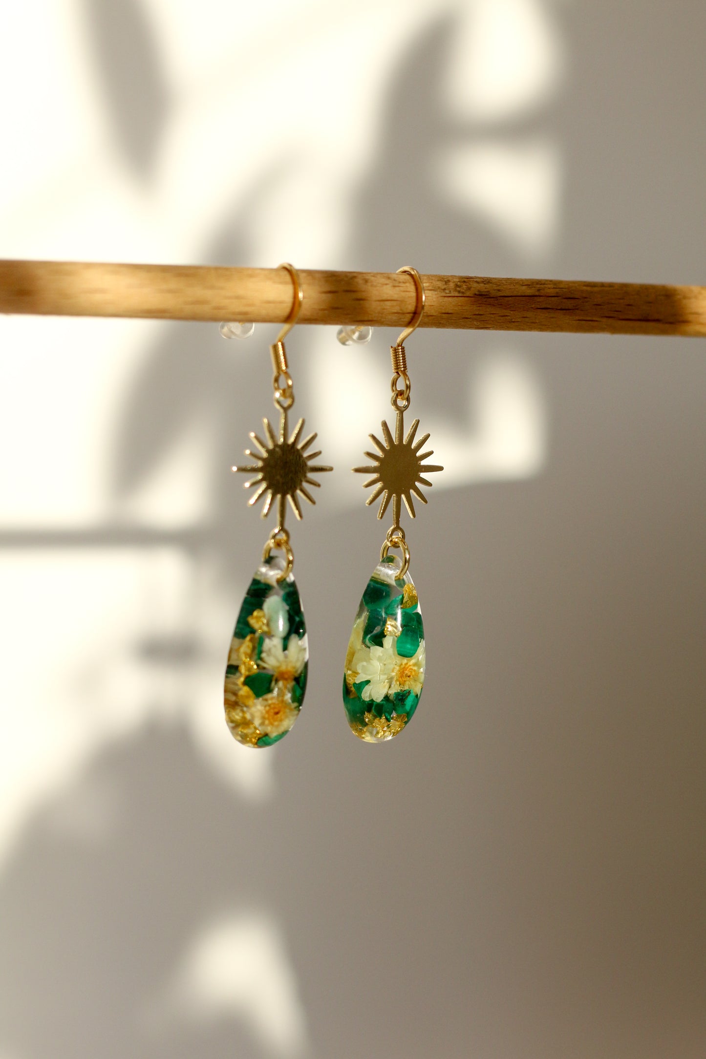 Boucles d'oreilles malachite florale - gouttes