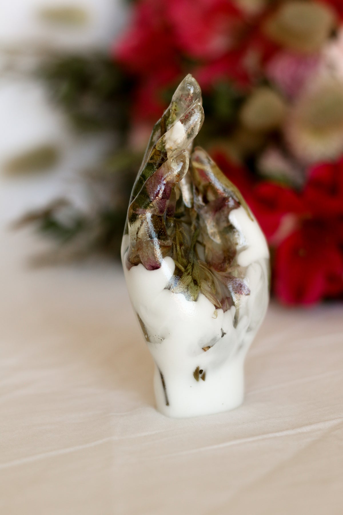 Hand statuette n°05