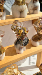 Les statuettes