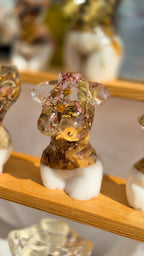 Les statuettes