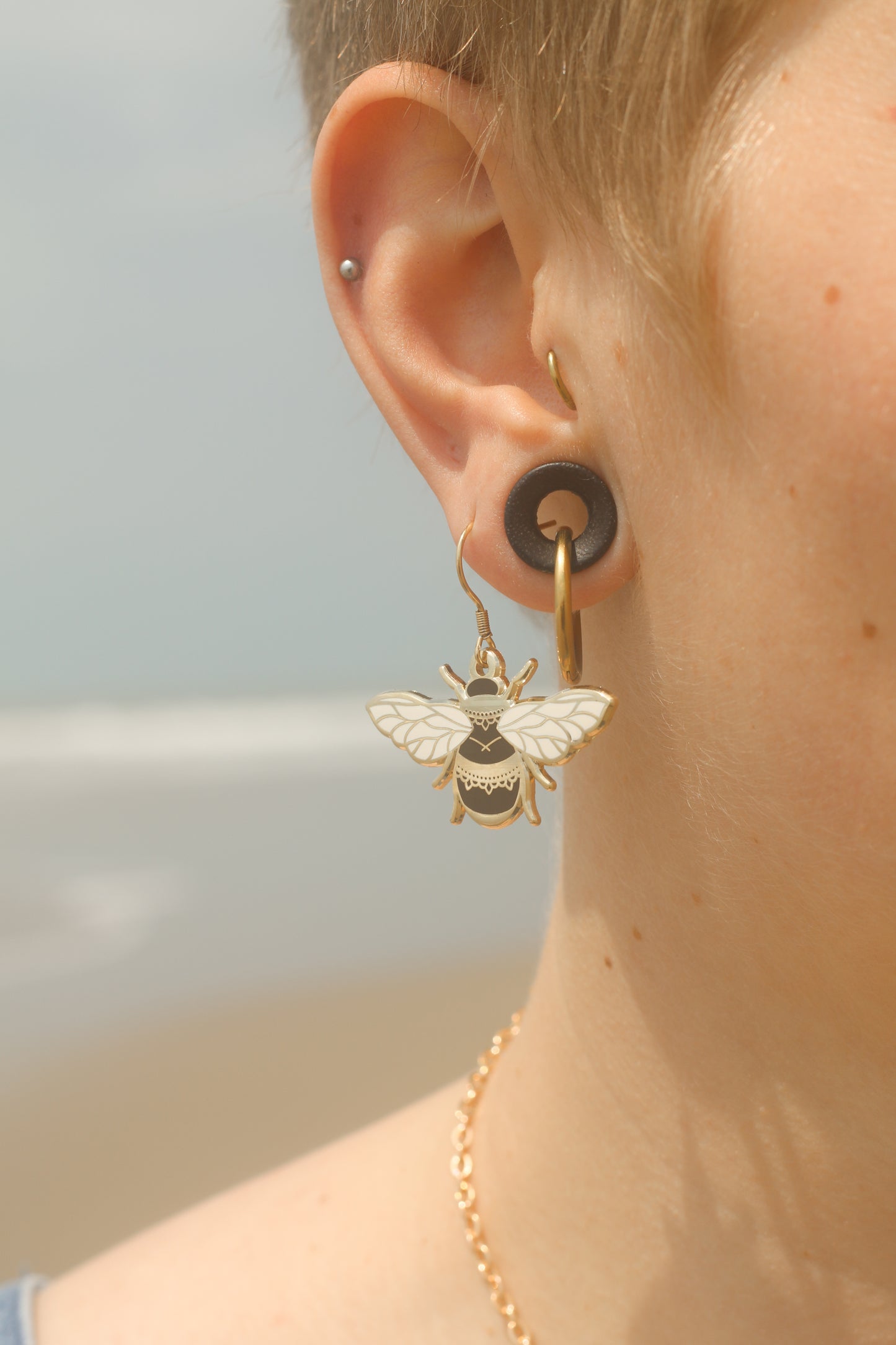 Boucles d'oreilles abeille