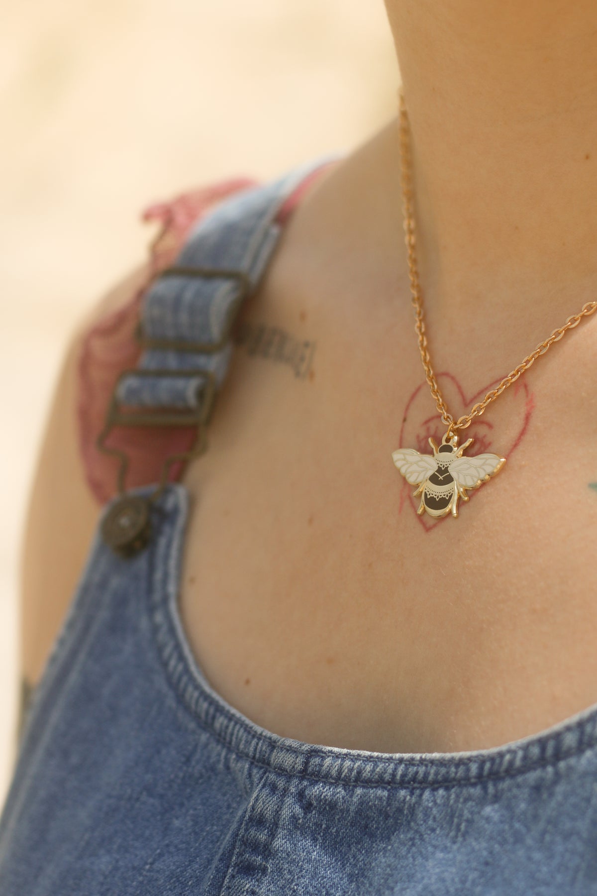 Bee necklace