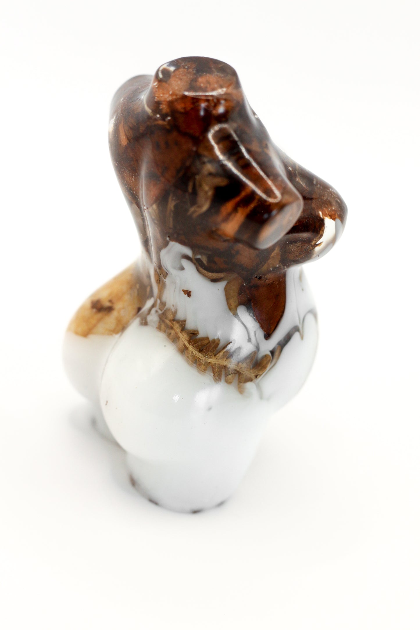 Statuette of a pregnant woman no. 37