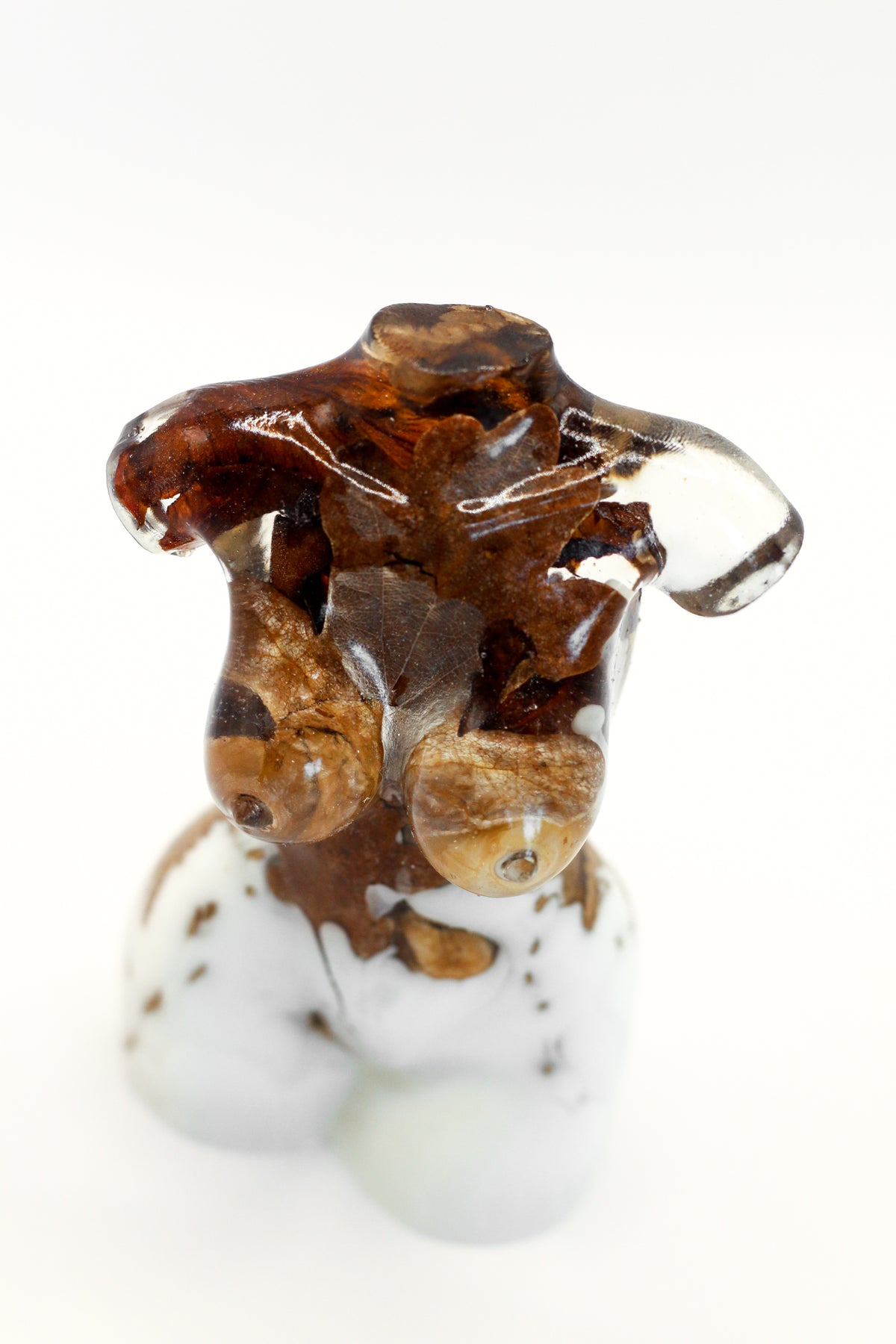 Statuette of a woman no. 35