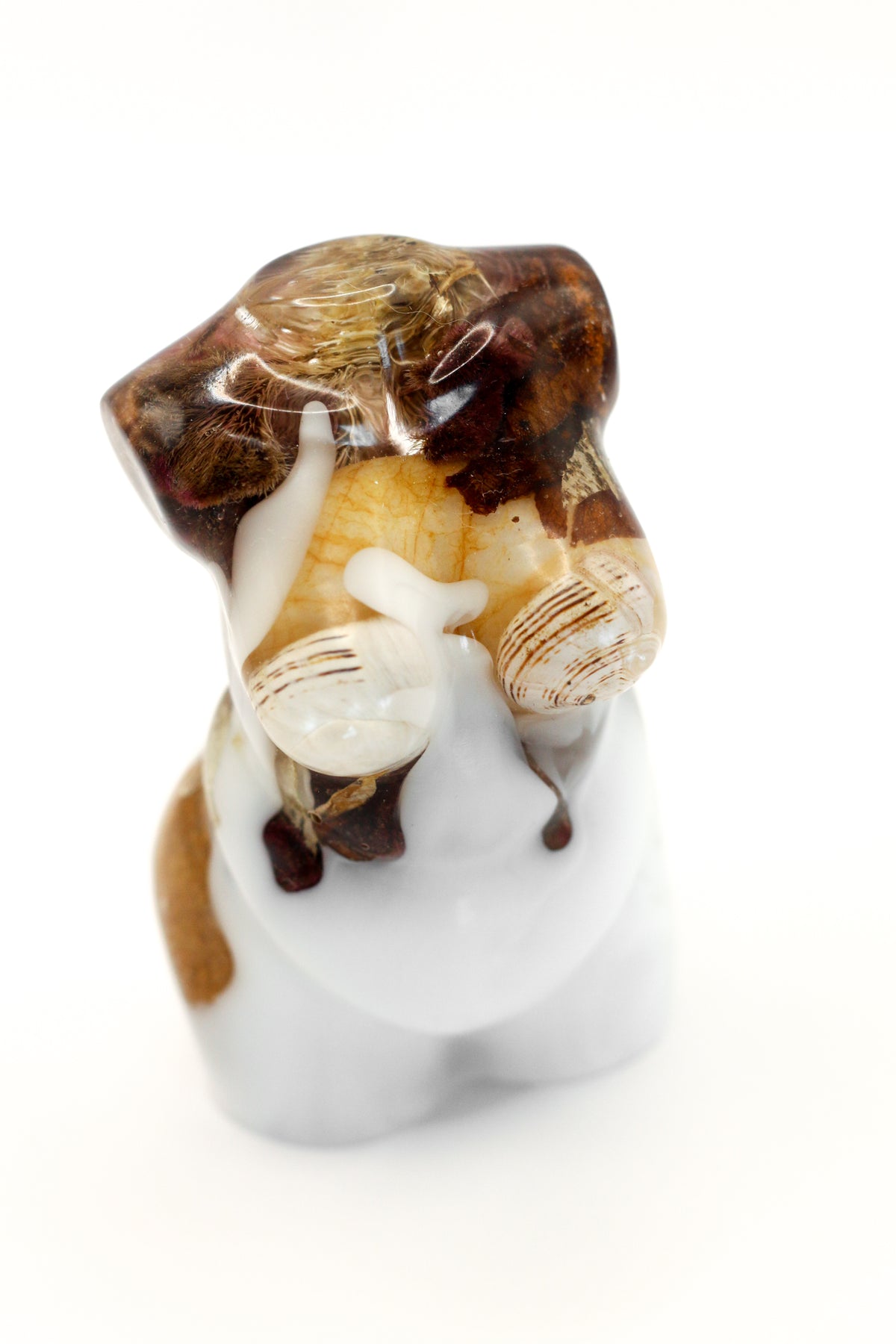 Statuette of a woman no. 34