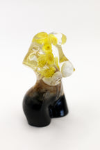 Statuette of a woman no. 28