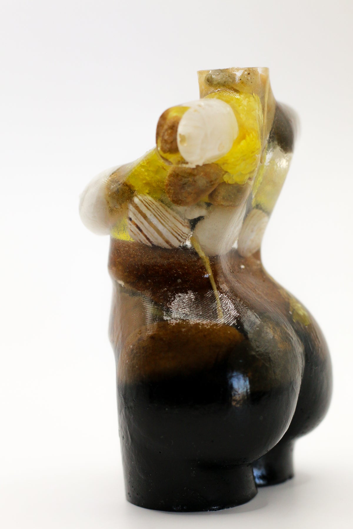 Statuette of a woman no. 29