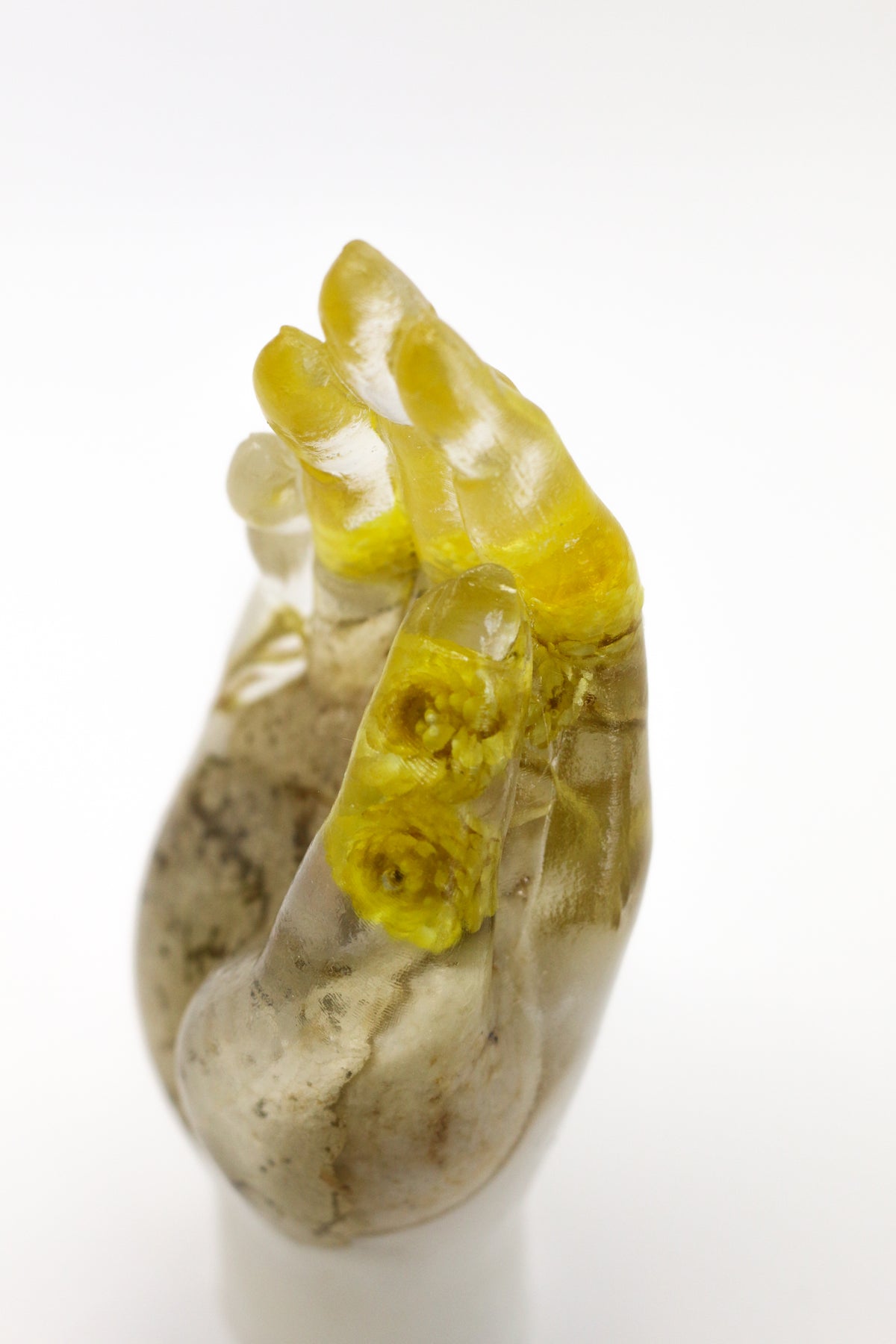 Hand statuette no. 08