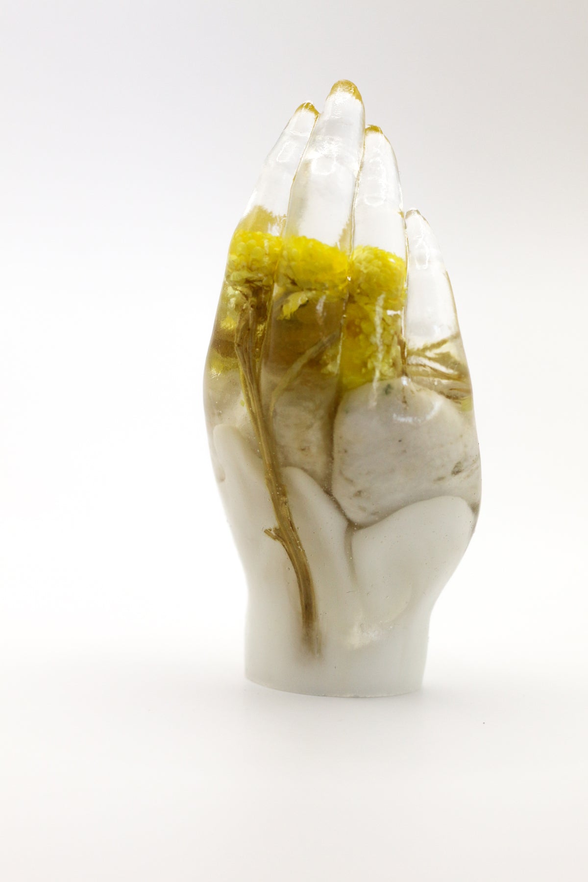 Hand statuette no. 08