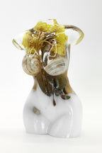 Statuette of a woman no. 30