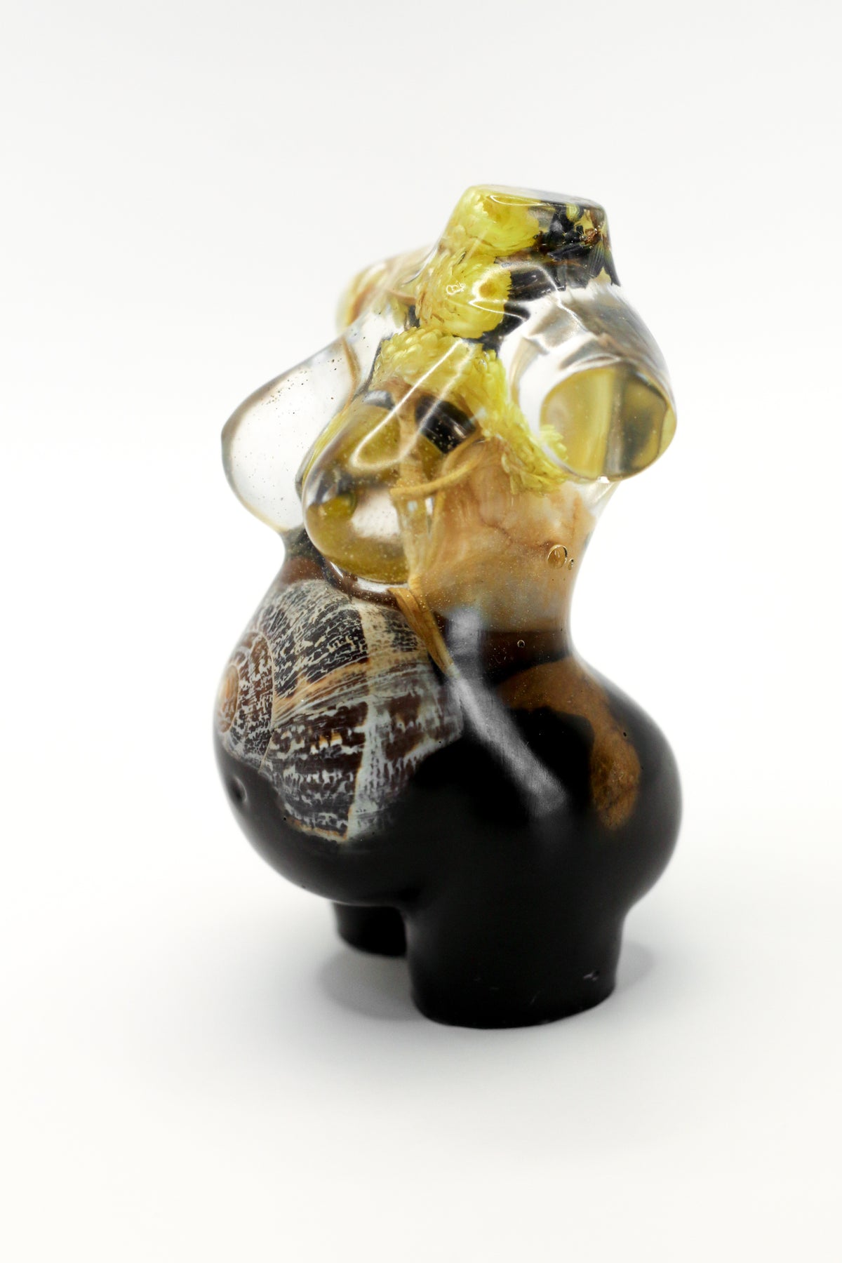 Pregnant woman statuette no. 33