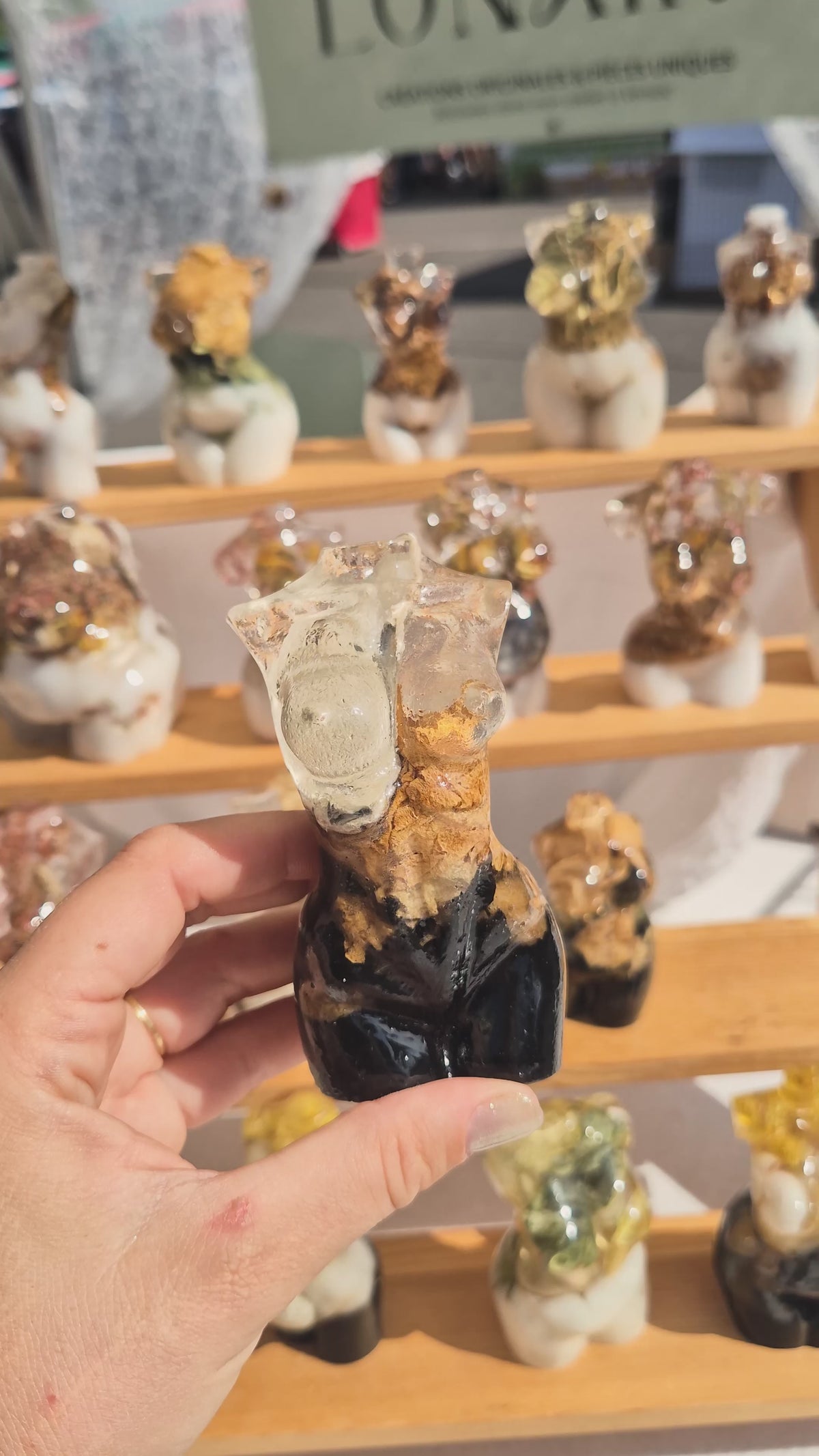 Les statuettes